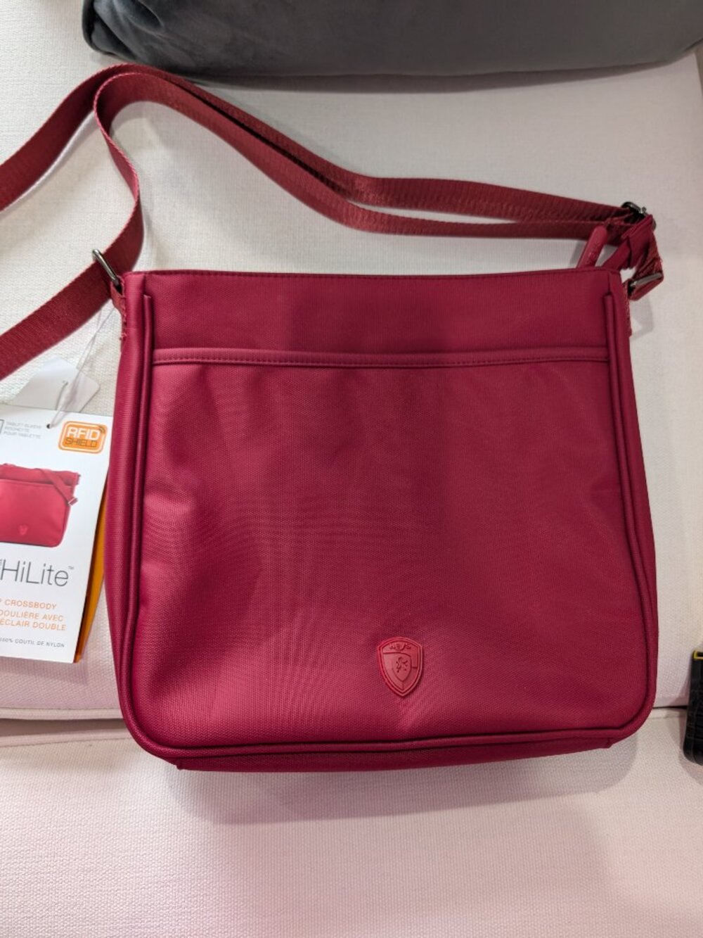 Heys HiLite dual zip crossbody travel bag rfid